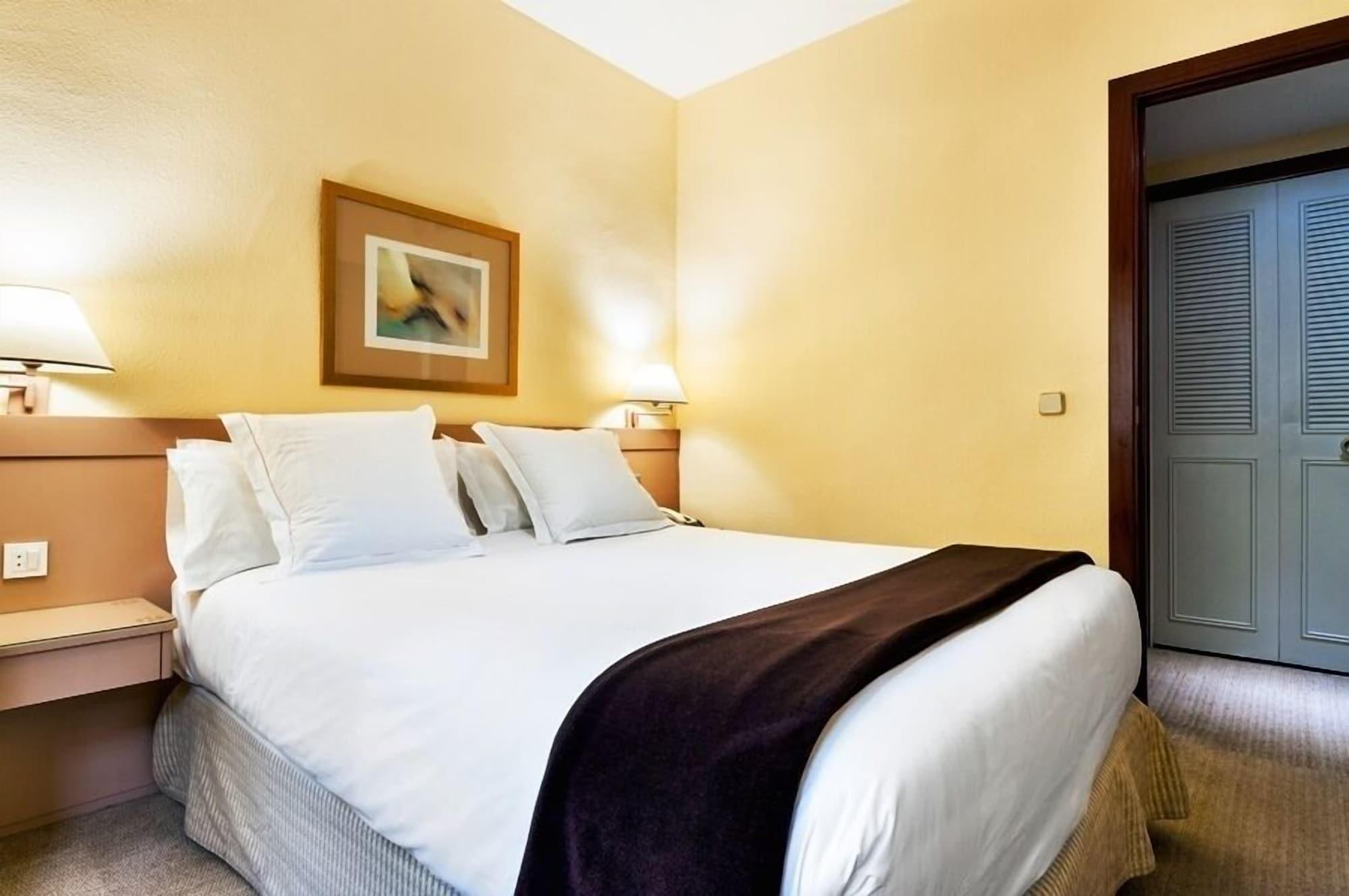 Espahotel Plaza Basilica Madrid Dış mekan fotoğraf