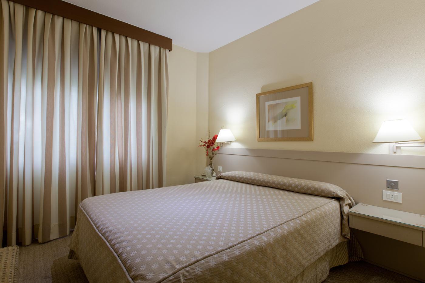 Espahotel Plaza Basilica Madrid Dış mekan fotoğraf