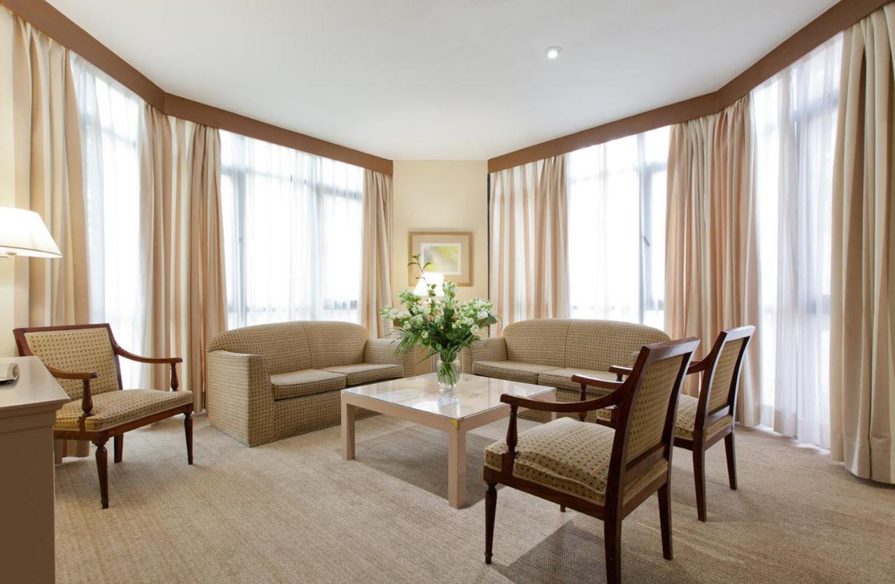 Espahotel Plaza Basilica Madrid Dış mekan fotoğraf